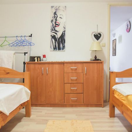Apartments Vendi Шибеник Екстер'єр фото