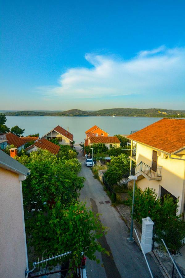 Apartments Vendi Шибеник Екстер'єр фото